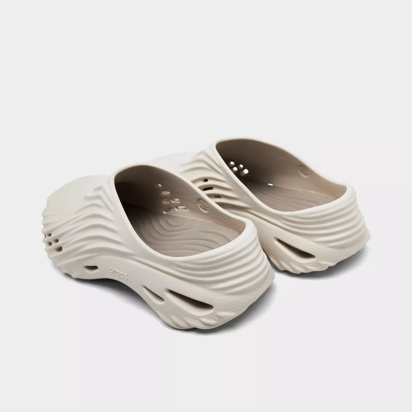 Men's Crocs Echo Wave Clog Shoes