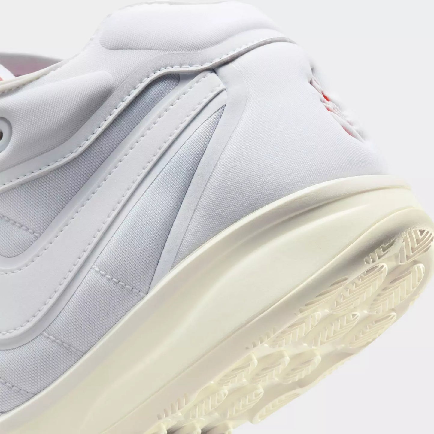 Men's G.T. Hustle 2 Basketball Shoes