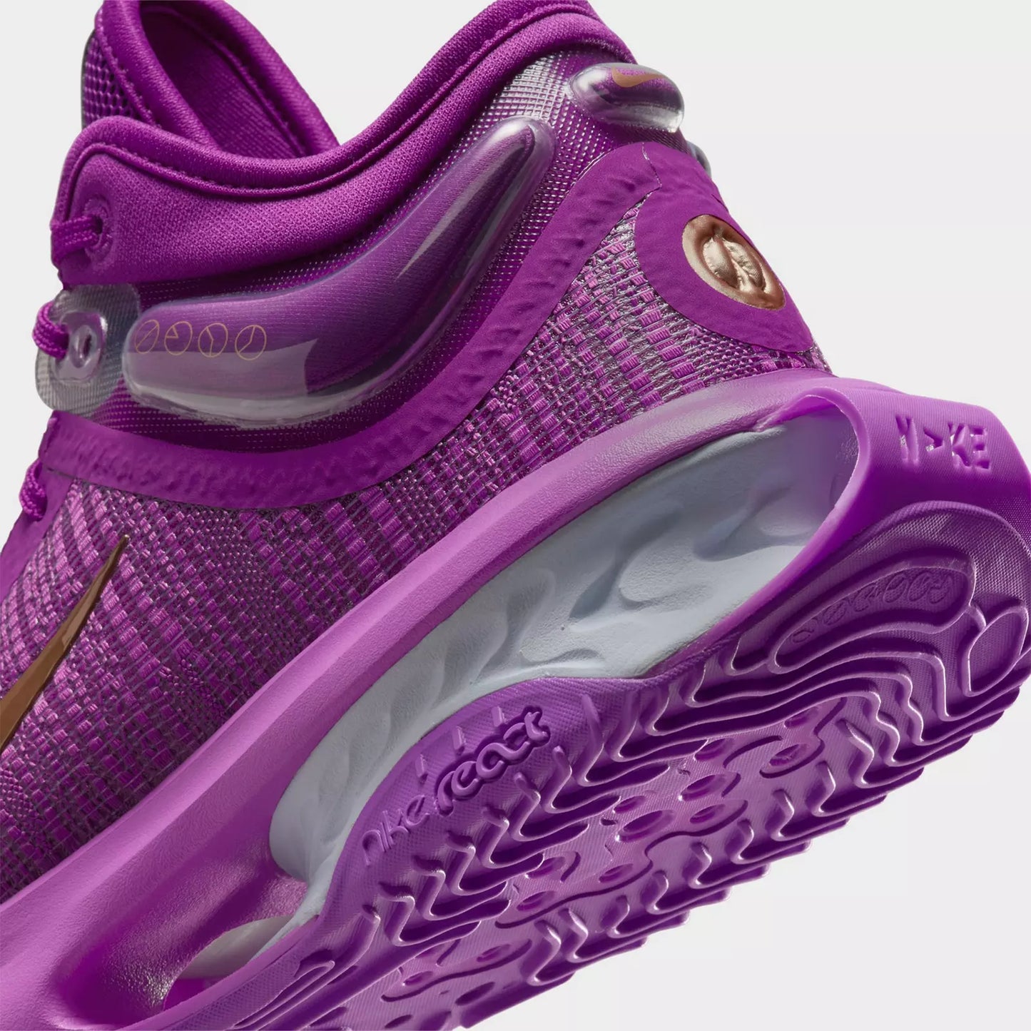 Men's G.T. Jump 2 Basketball Shoes