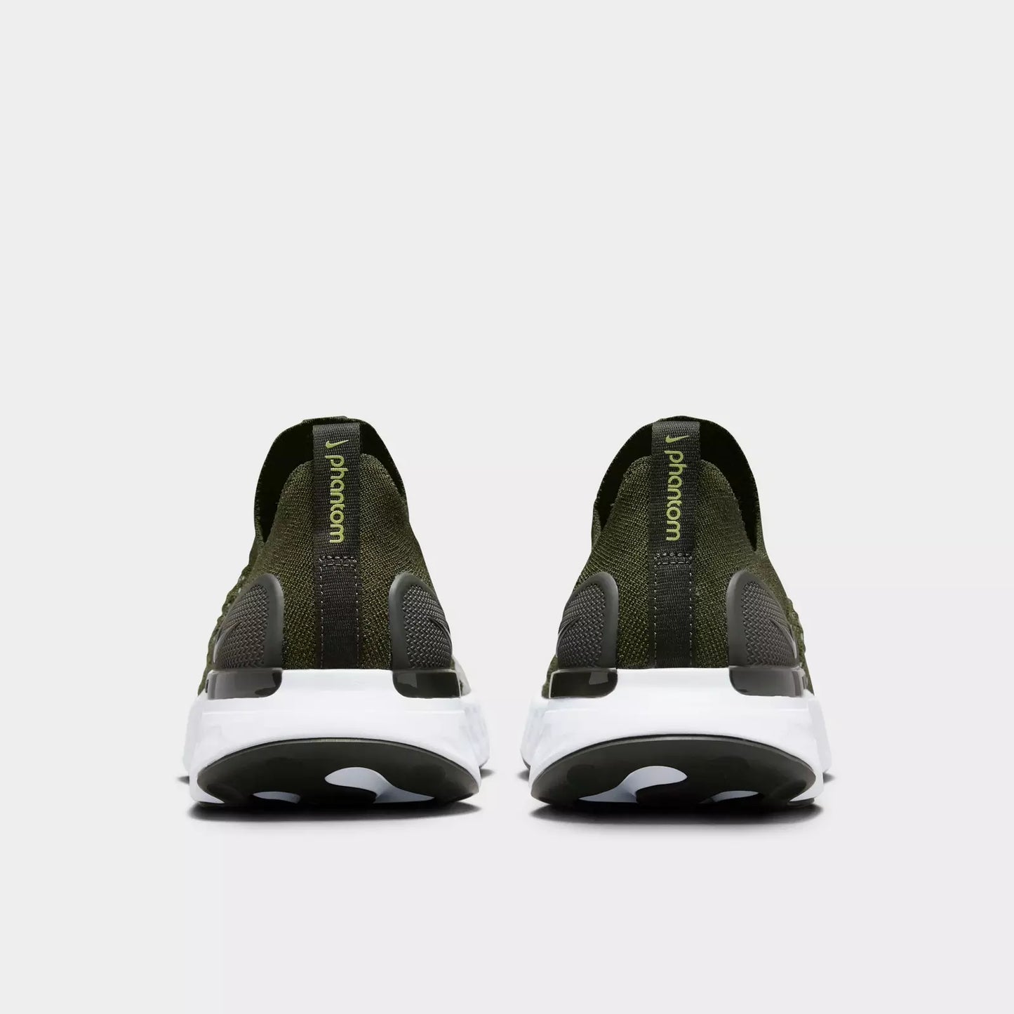 Men's React Phantom Run Flyknit 2 Running Shoes