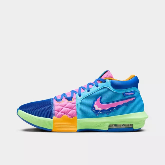Men's LeBron Witness 8 Basketball Shoes