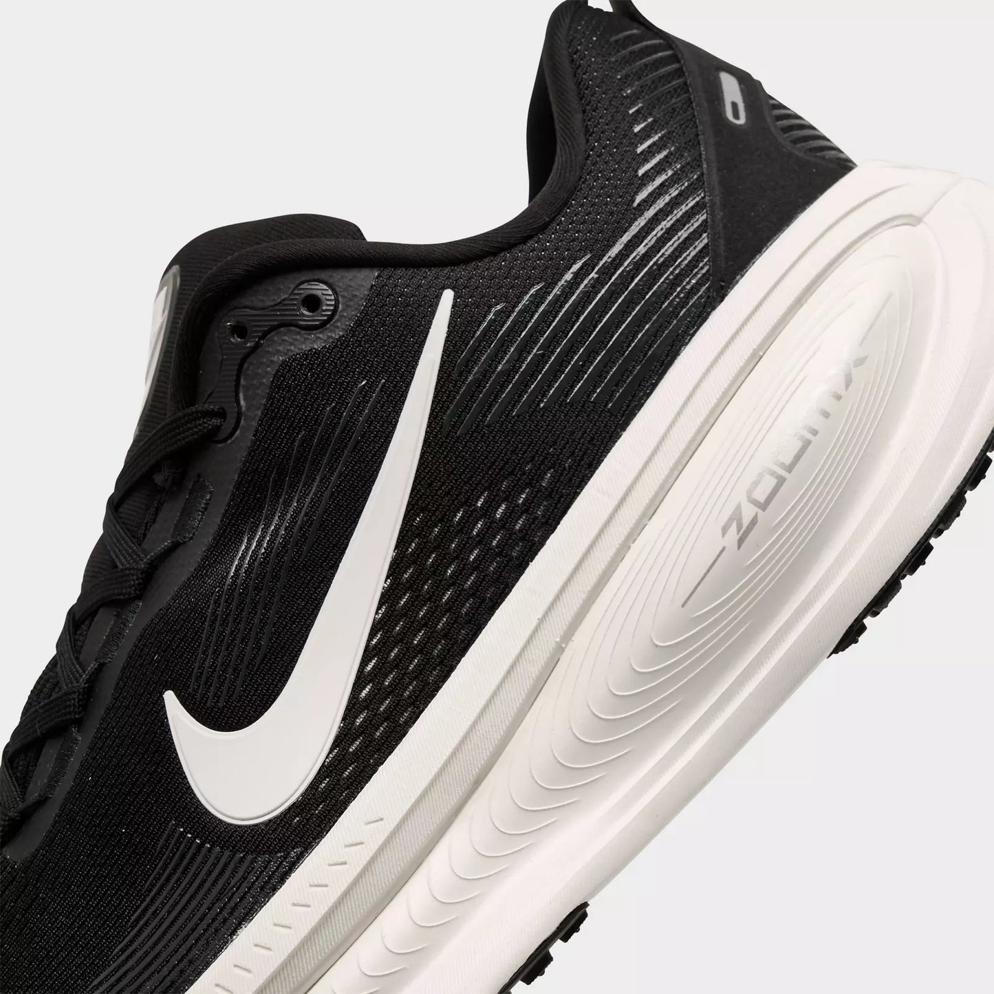 Men's Vomero 18 Running Shoes