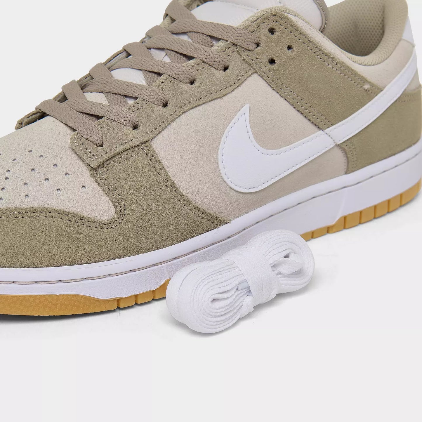 Men's Dunk Low Retro SE Casual Shoes