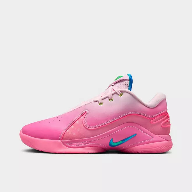 Men's LeBron 22 Basketball Shoes