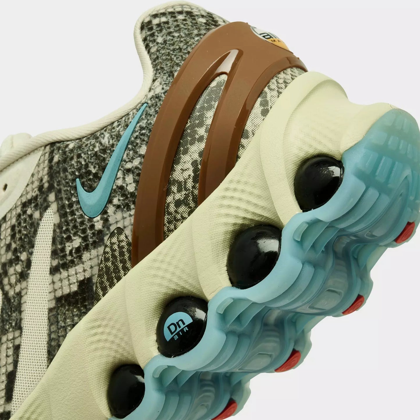 Men's Air Max Dn8 SE Casual Shoes