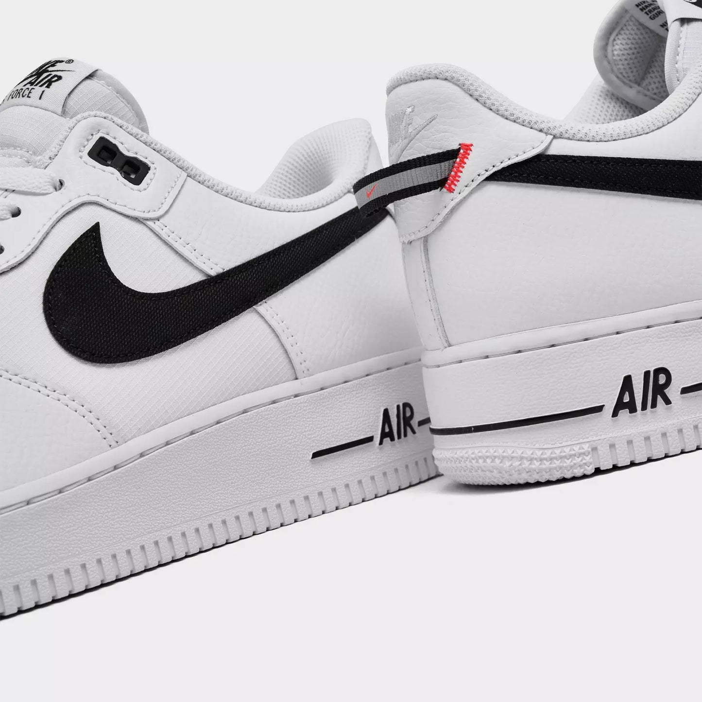 Men's Air Force 1 '07 LV8 Casual Shoes