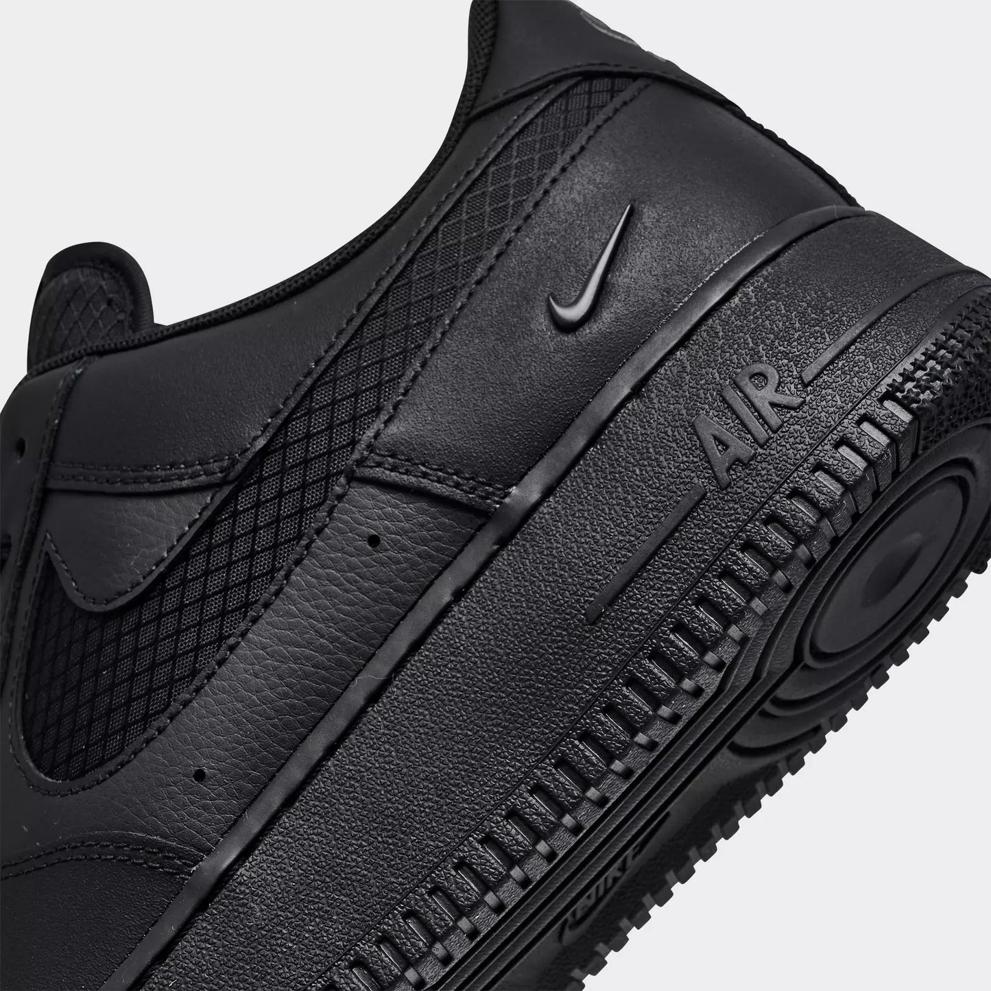 Men's Air Force 1 Low SE Nylon Swoosh Casual Shoes